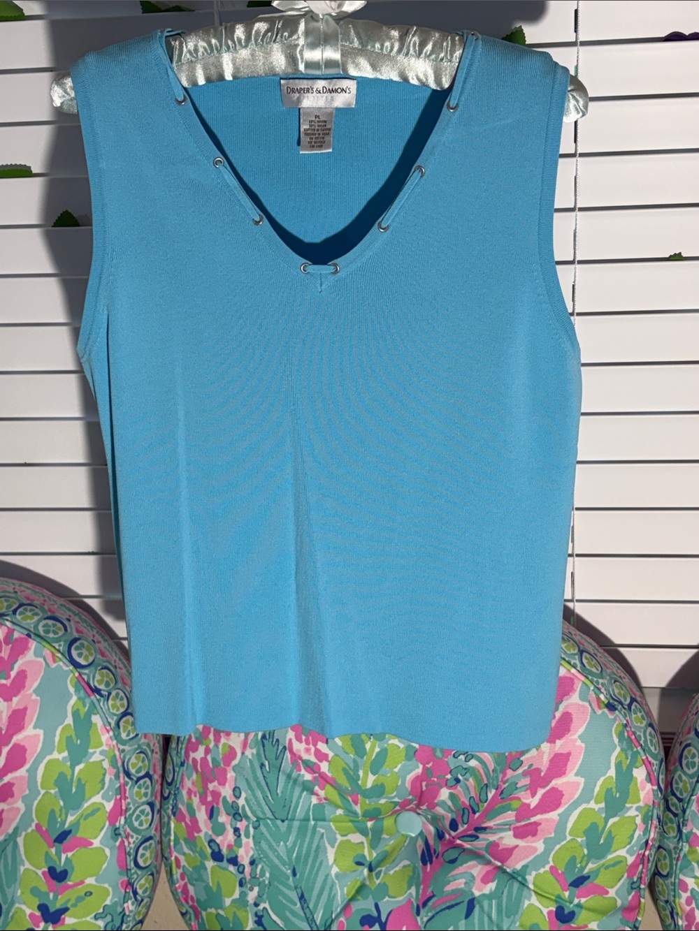 Sleeveless V-Neck Knit Top in Light Blue
